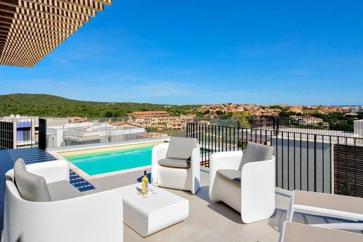 Ferienhaus für 8 Personen, mit Ausblick und Sauna sowie Pool und Terrasse