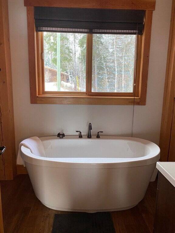 Post and Beam Country home on 40 Acres of land in the Blaeberry Valley, Golden. in Kicking Horse