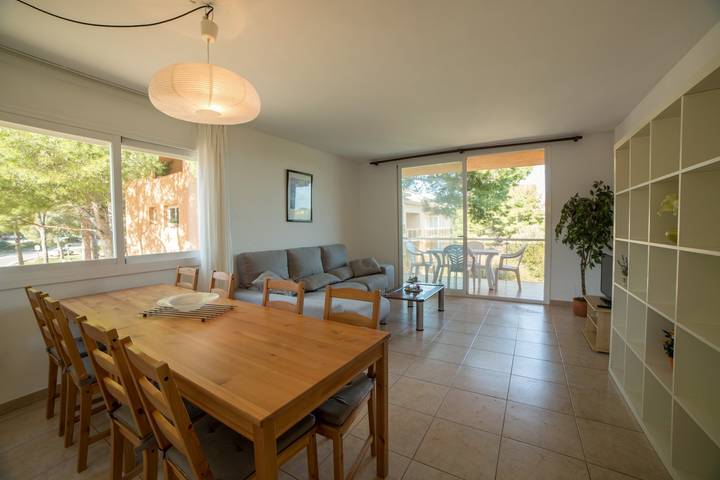 Ferienwohnung für 8 Personen, mit Terrasse und Kinderpool in Pals - 4