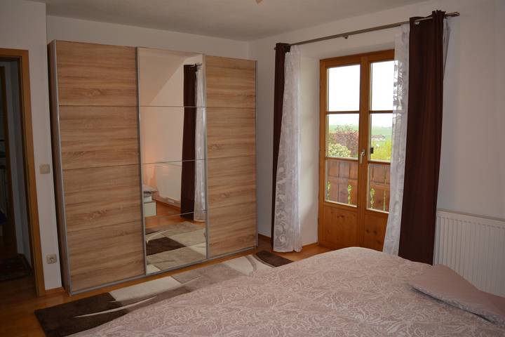 Ganze Ferienwohnung, Fewo letzte  Rose, 2 Schlafz. in Rieden, Bayerisch Schwaben