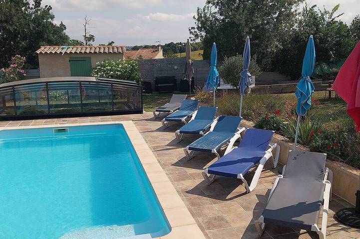 Gîte pour 10 personnes, avec piscine et jardin à Beauteville