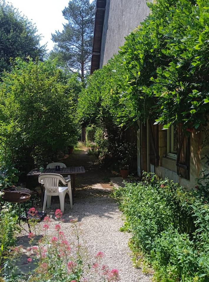 Gîte pour 2 personnes, avec terrasse dans le Doubs - 3