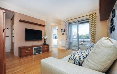 Holiday Apartment for 2 People in Cannes, Cannes region, Photo 2