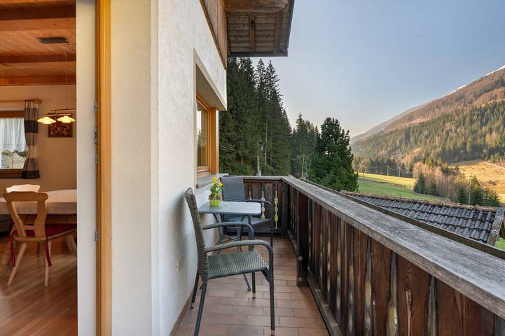 Entire apartment, Apartment 'Sprenghof' with Mountain View, Balcony and Wi-Fi in Sarnvalley, Sarntal Alps