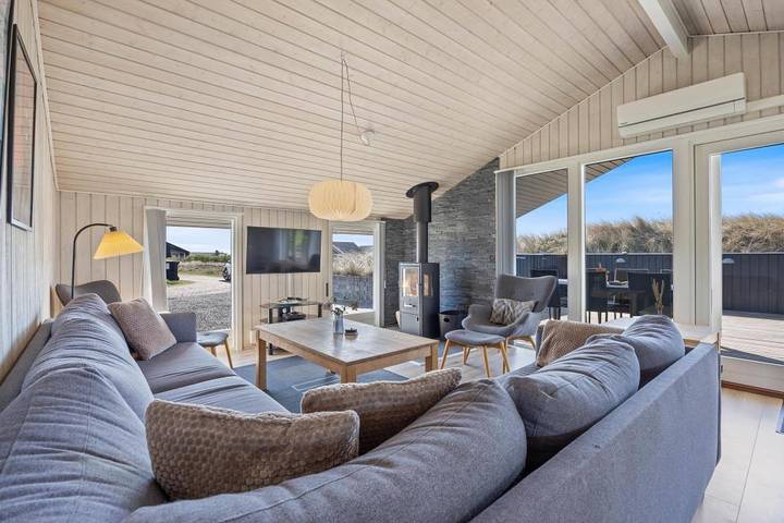 Ferienhaus für 8 Personen, mit Balkon/Terrasse und Terrasse sowie Sauna in Hvide Sande - 2