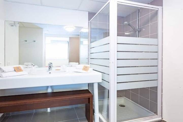 Gîte pour 2 personnes, avec piscine à Roz-sur-Couesnon - 4