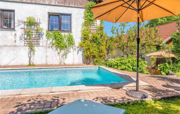 Ganze Ferienwohnung, Gemütliche Ferienwohnung mit Terrasse und WLAN, nur wenige Schritte vom Zentrum von Persenbeug-Gottsdorf entfernt in Persenbeug-Gottsdorf, Donau Niederösterreich