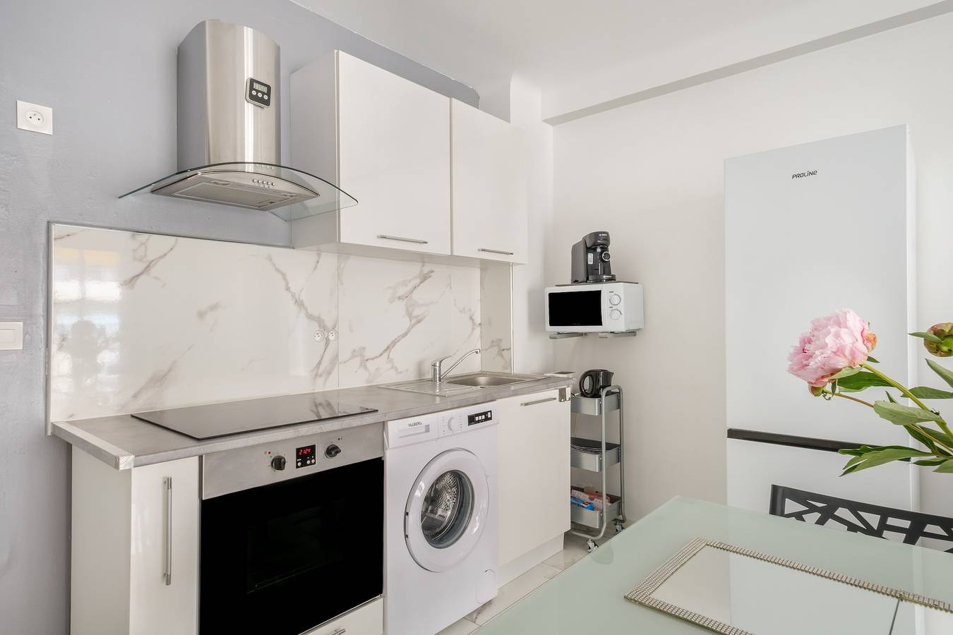 Ganze Wohnung, Ferienwohnung 'Cannoise' mit Balkon, Wi-Fi und Klimaanlage in Cannes, Mittelmeerküste (Frankreich)