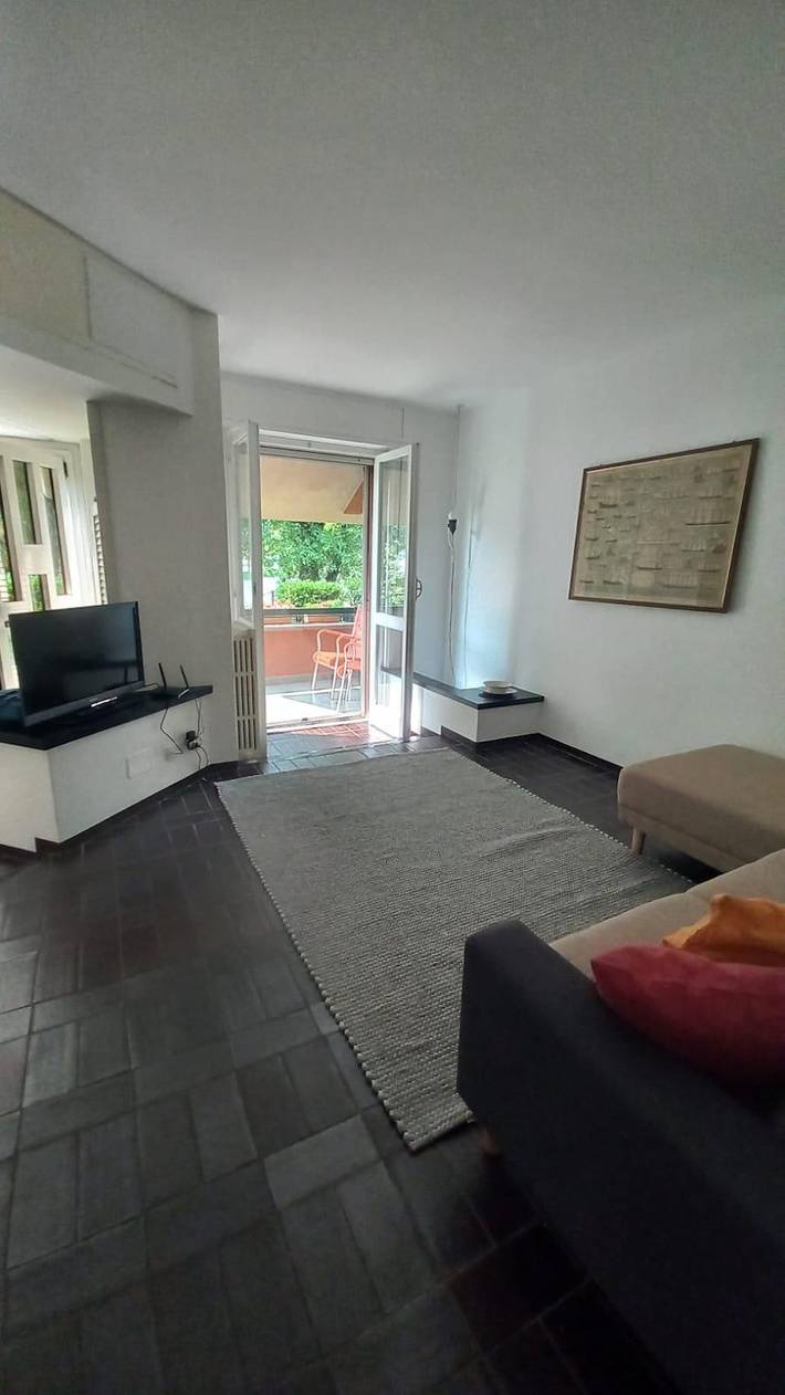 Nice terraced house near Lake Maggiore in Arona (Lago Maggiore), Commune de Arona