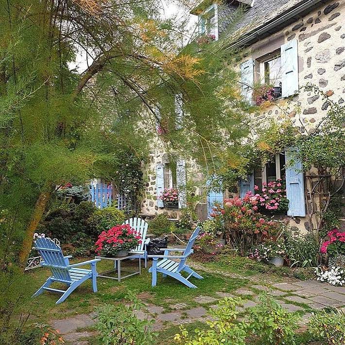 Chambre d’hôte pour 3 personnes, avec jardin, animaux acceptés dans le Cantal - 2