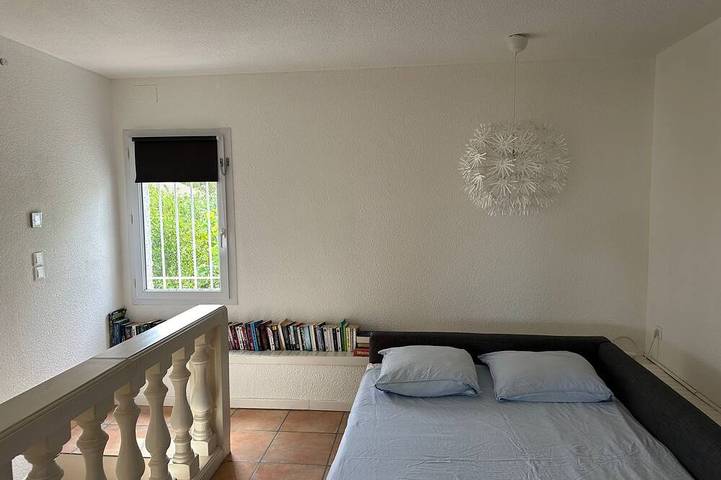 Location de vacances pour 6 personnes, avec jardin à Puimisson - 4