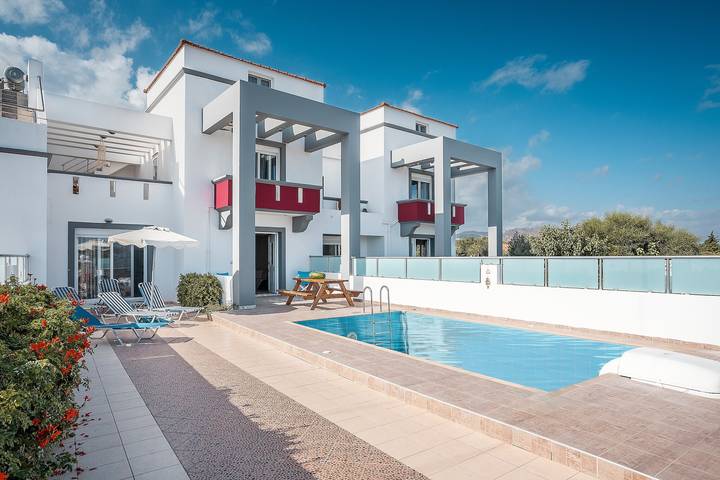 Ferienhaus für 6 Personen, mit Balkon und Garten in Griechische Inseln