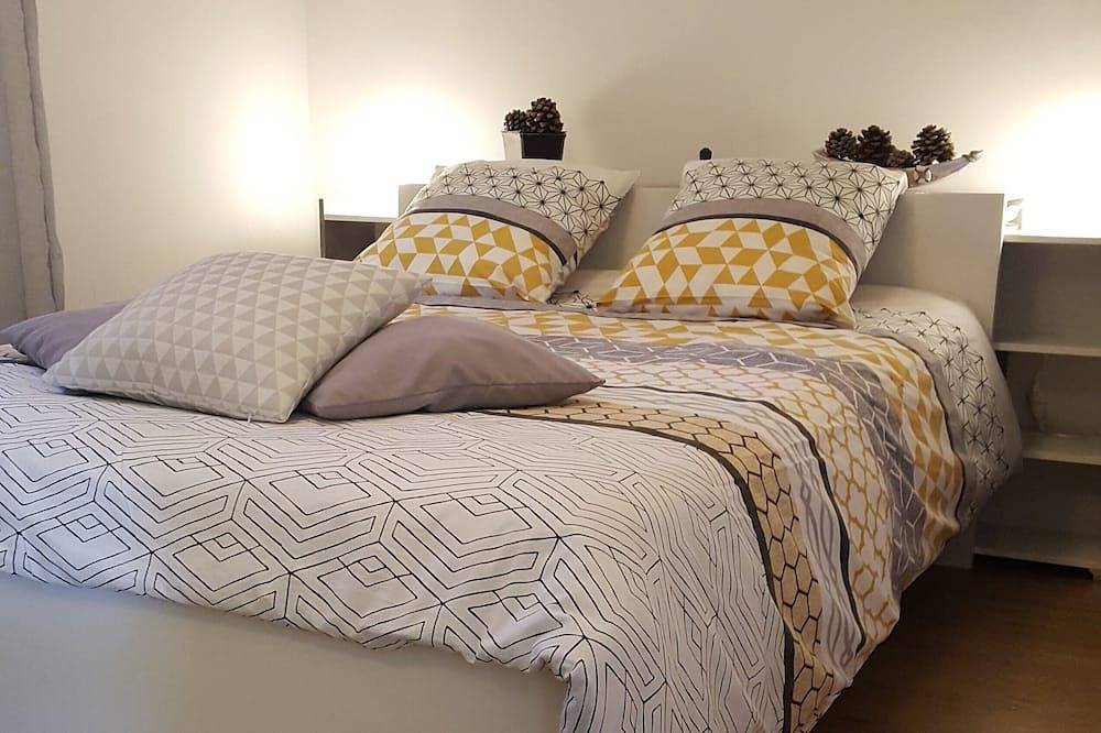 Appartement entier, Beautiful T3, sea view terrace, near beach in Sausset-les-Pins, Région d'Istres