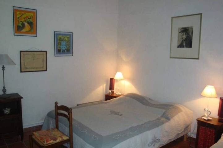 Location de vacances pour 2 personnes, avec jardin à Saint-Aubin-de-Branne - 2