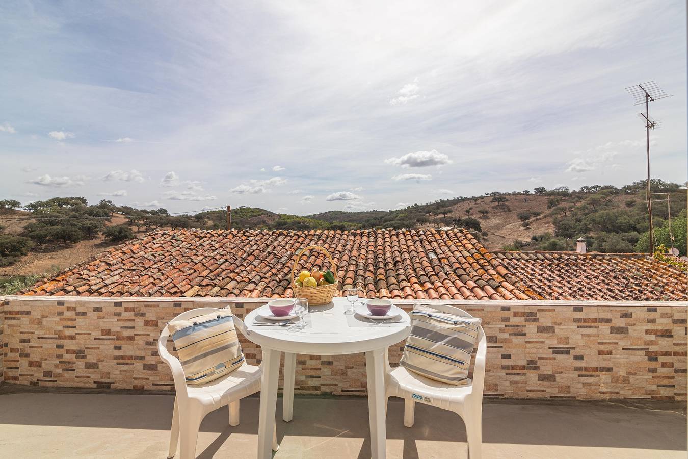 Moradia "Casa Das Bonecas" com vista para a montanha in Vaqueiros, Distrito de Faro