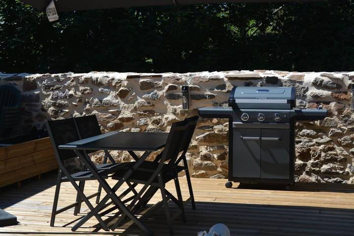 Chambre d’hôte pour 4 personnes, avec Terrasse ainsi que Jardin et Vue à Plouër-sur-Rance - 2
