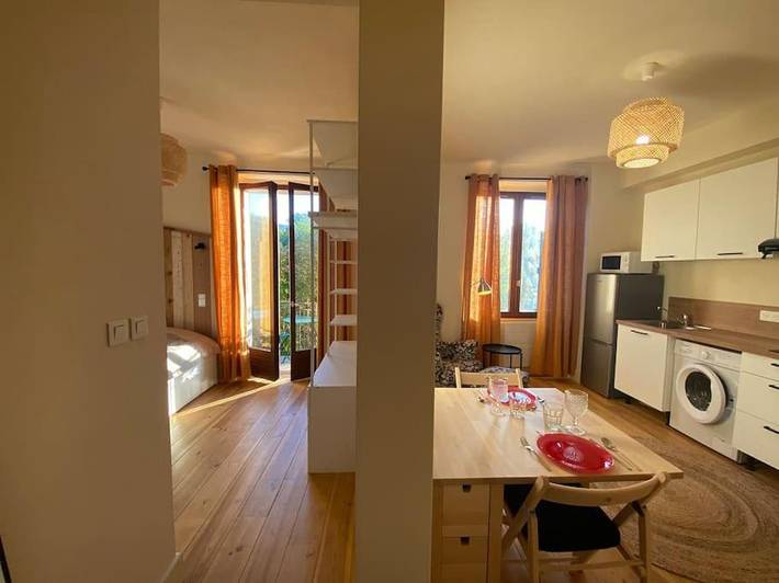 Gîte pour 2 personnes, avec terrasse à La Roche-sur-Foron - 2