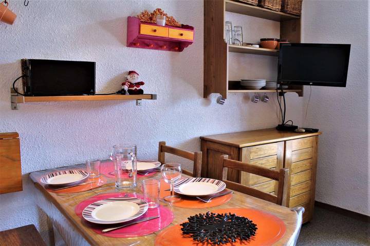 Gîte pour 4 personnes, avec balcon dans Station de Risoul - 4