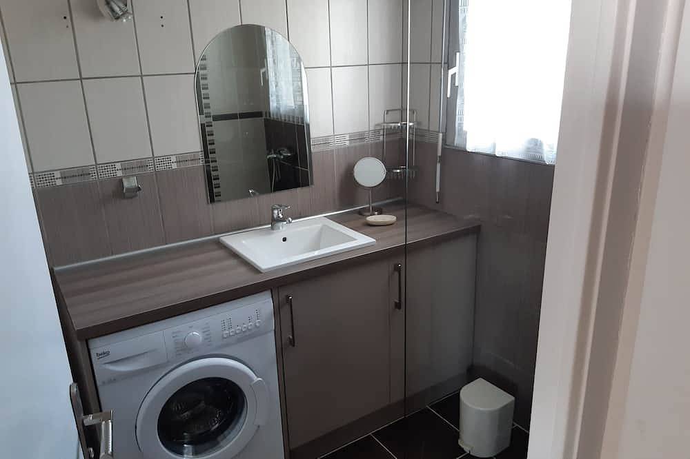 Apartamento entero, Apartment in small residence 300 m from beach and town center in Quiberon, Côte des Mégalithes