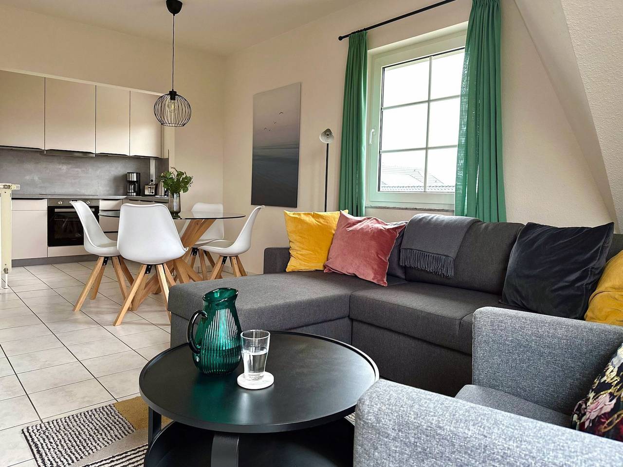 Ganze Ferienwohnung, Reethaus Boddenblick Alt Reddevitz | Wohnung 16 - Reethaus Boddenblick Alt Reddevitz | Wohnung 16 in Alt Reddevitz, Mönchgut