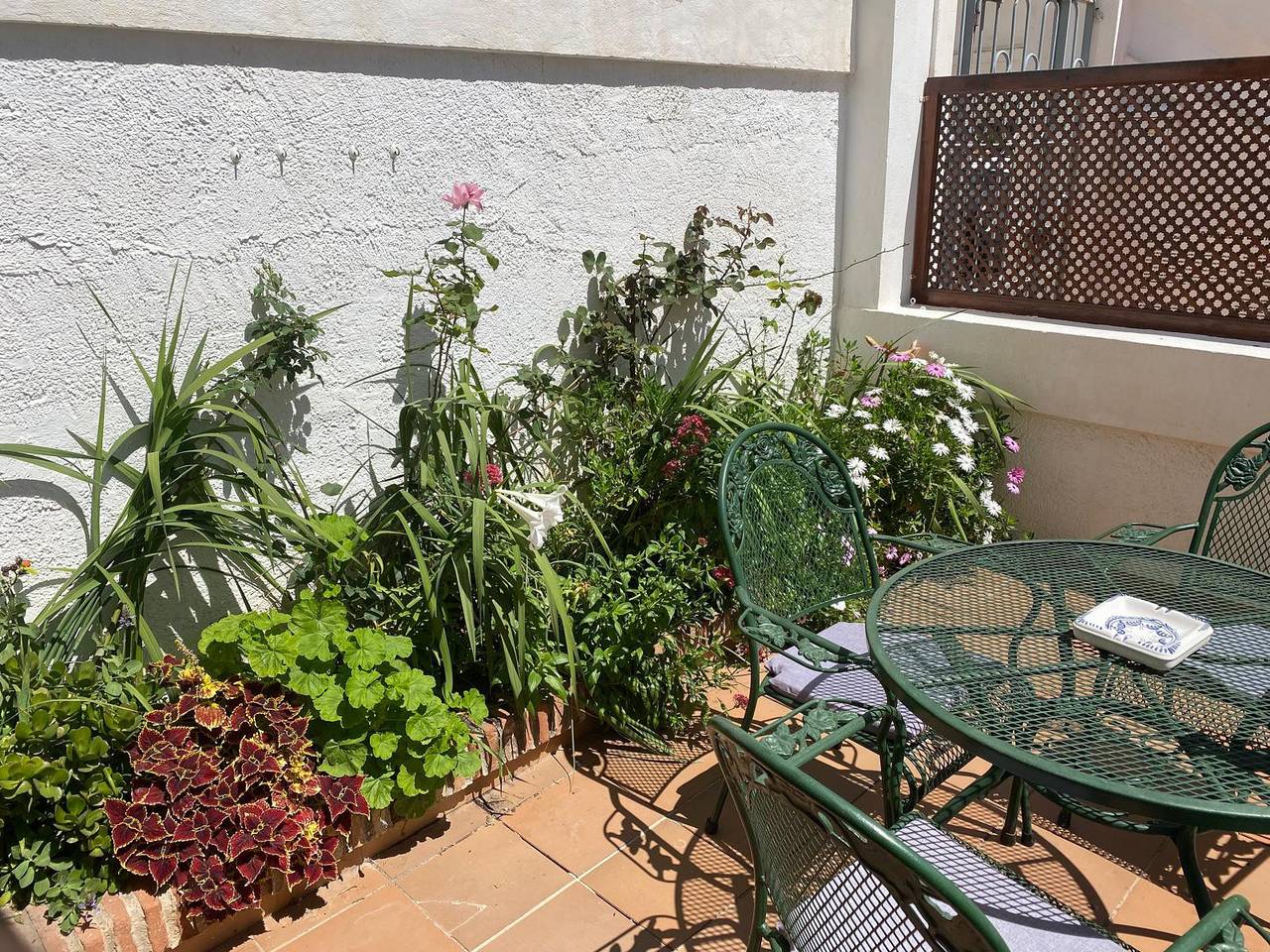 Appartement entier, Huertos de Nerja in Playa Carabeíllo, Nerja