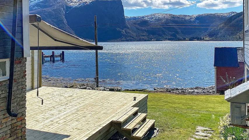 Ferienhaus für 9 Personen, mit Terrasse