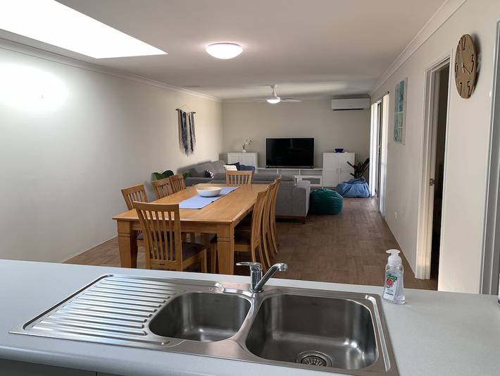 Holiday home for 8 people in Mandurah
