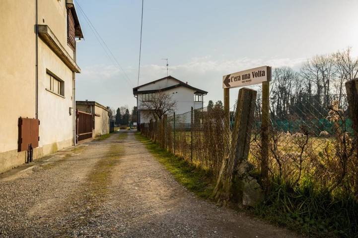 Chambre d’hôte pour 4 personnes, avec jardin et vue à Somma Lombardo - 2