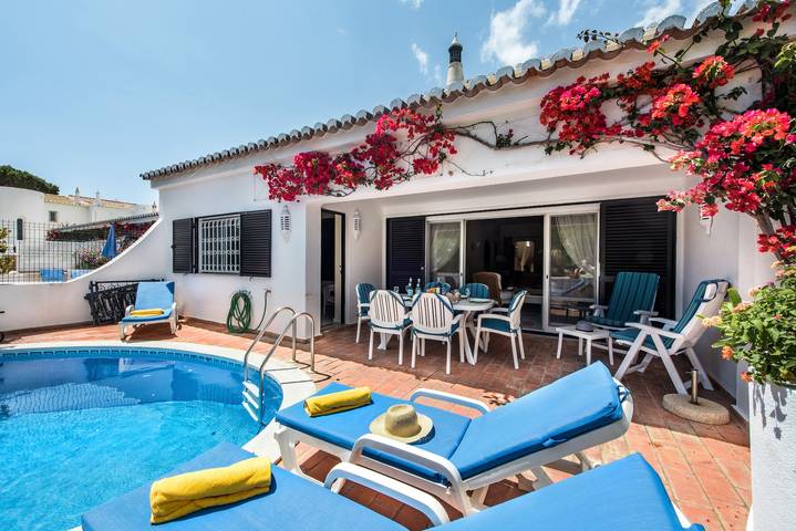Holiday home for 6 people, with Balcony in Vale do Lobo