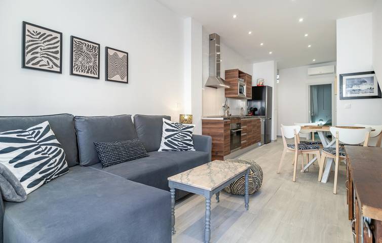 Holiday apartment for 5 people, with Terrace in Nerja Centre