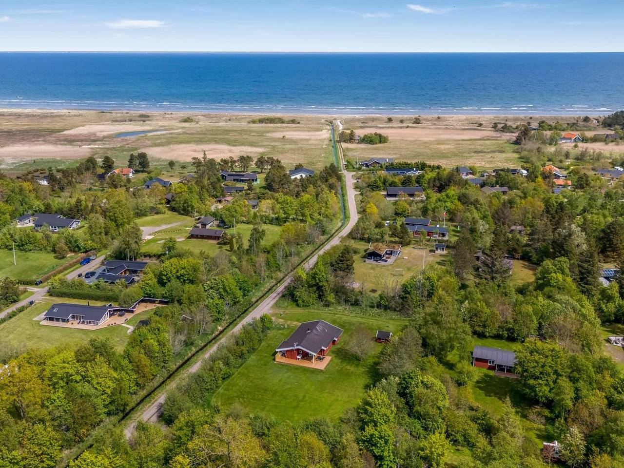 "Bruna" - 300m from the sea in Bratten, Jerup