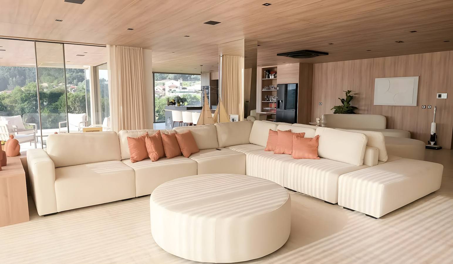 Country House 'Quinta dos Anjos - Guilhofrei' with Lake View, Wi-Fi and Air Conditioning in Guilhofrei, Dystrykt Braga