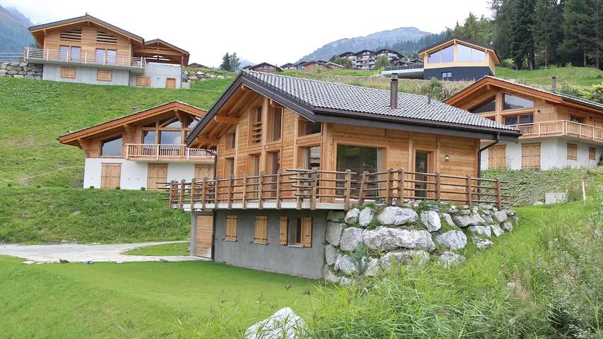 Location de vacances pour 9 personnes, avec sauna dans La Tzoumaz