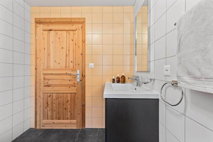 Gîte pour 4 personnes, avec vue et terrasse dans Vissoie - 2