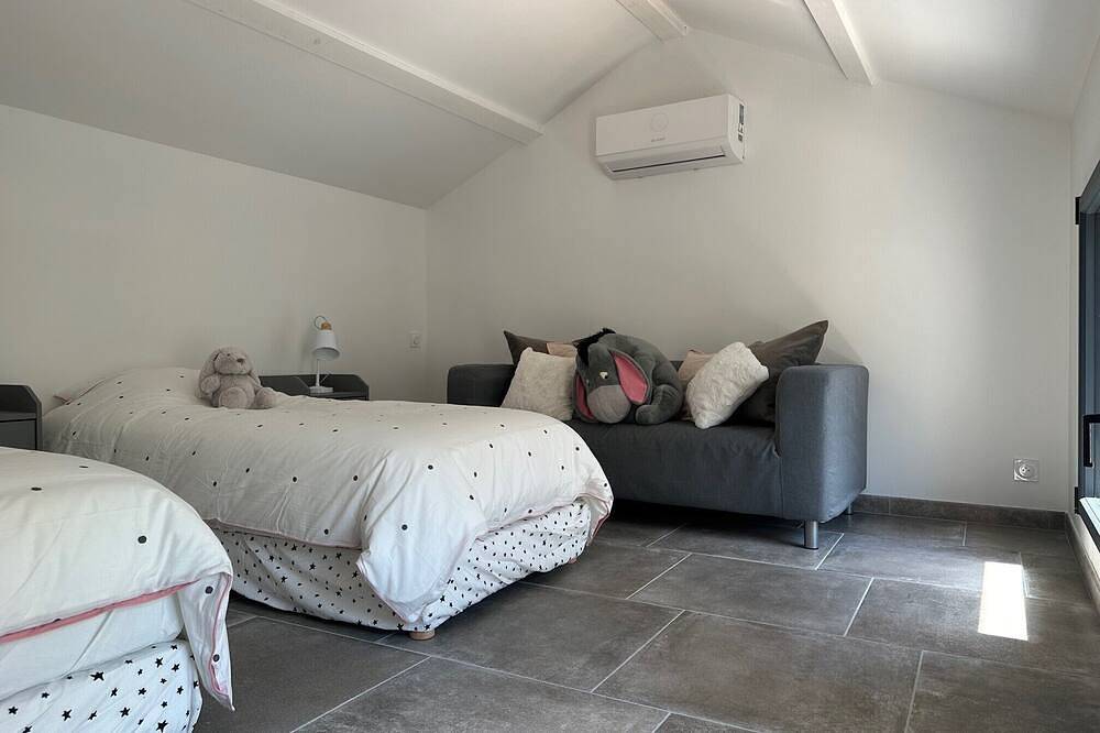 Chez Madame Paulette Villa with swimming pool and spa 15 minutes from the sea in Salles-d'Aude, Narbonne und Umgebung