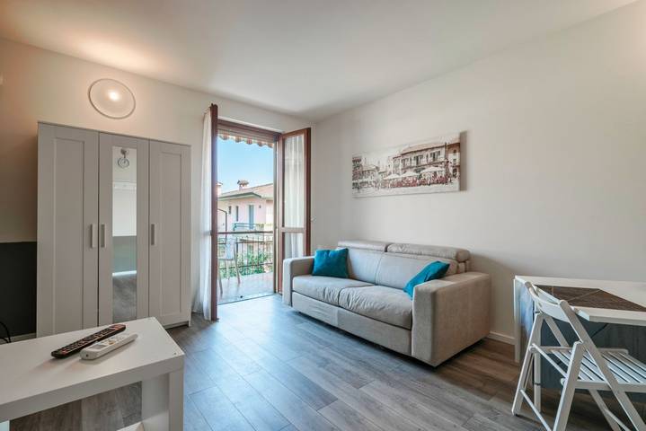 Appartamento per 2 persone, con balcone/terrazza e piscina, con animali domestici in Sirmione