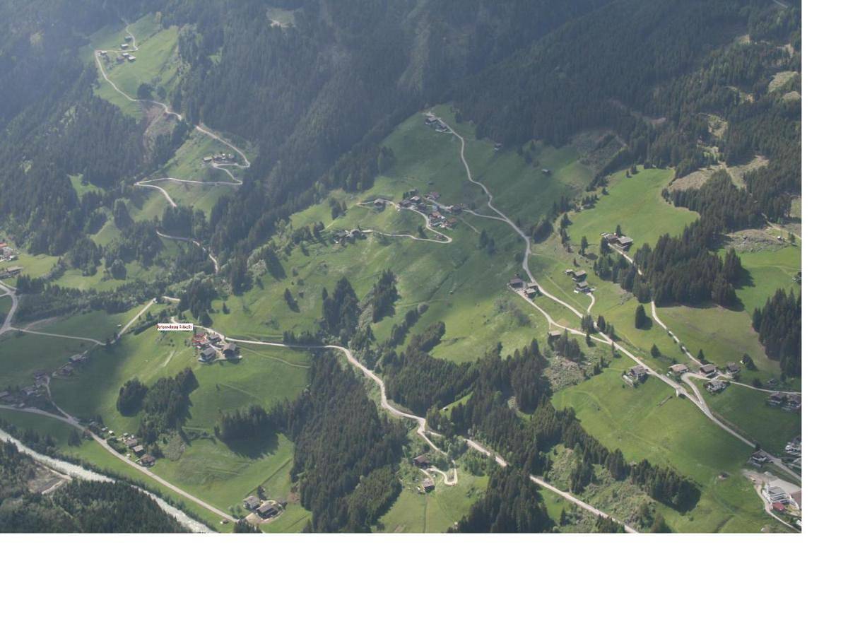 Ganze Wohnung, Apartment with Balcony in St. Veit in Defereggen, Bezirk Lienz