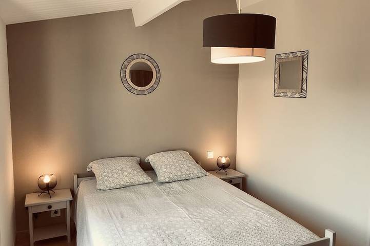 Location de vacances pour 6 personnes, avec terrasse et jardin dans Plage du Goulet - 2