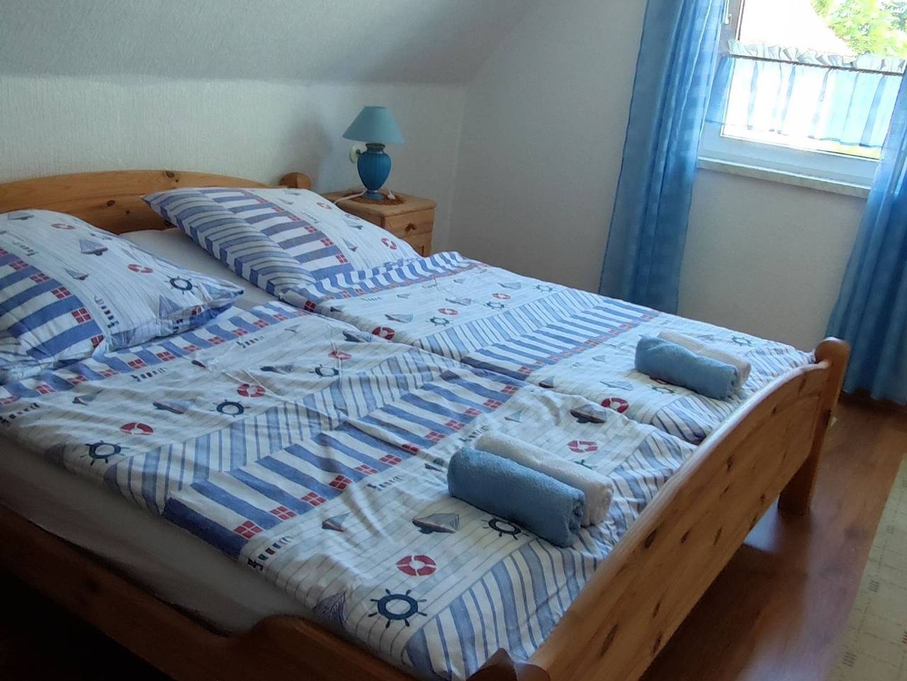 Ganze Ferienwohnung, Ferienhaus 1 Brodhagen - Ferienhaus 1 Brodhagen in Barth, Vorpommern-Rügen