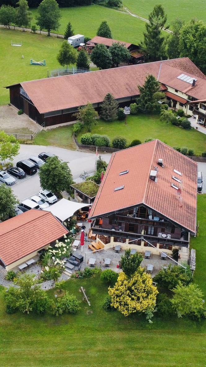 Ganze Ferienwohnung, Jakobos Tapasbar - Ferienwohnung "Stefania" 80qm, 2 Schlafzimmer, Balkon in Eggstätt, Chiemsee