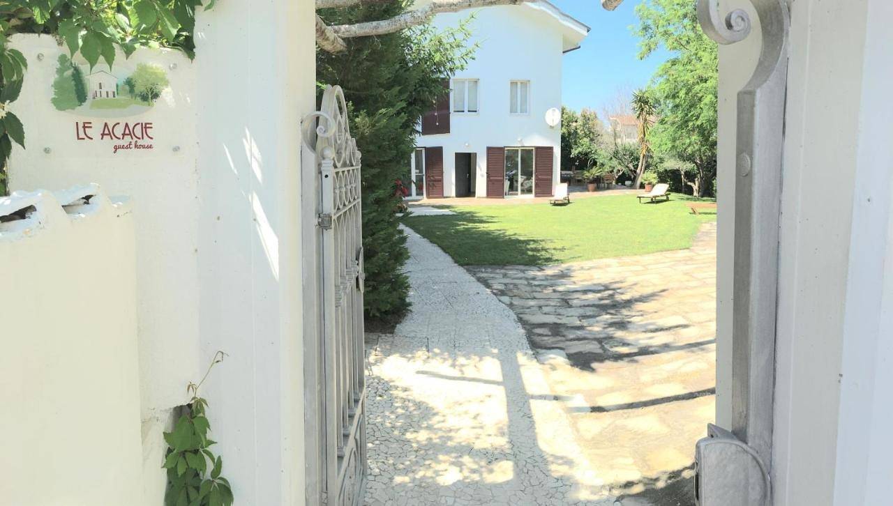 Appartamento intero, Guest House Le Acacie in Spoltore, Provincia di Pescara