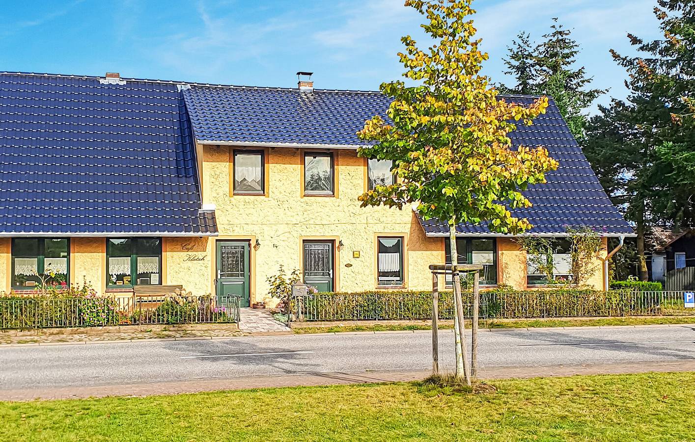 Ganze Ferienwohnung, Gemütliche Wohnung mit Parkplatz und TV in der Nähe des Lewitzrand-Centers in Lewitzrand, Ludwigslust-Parchim