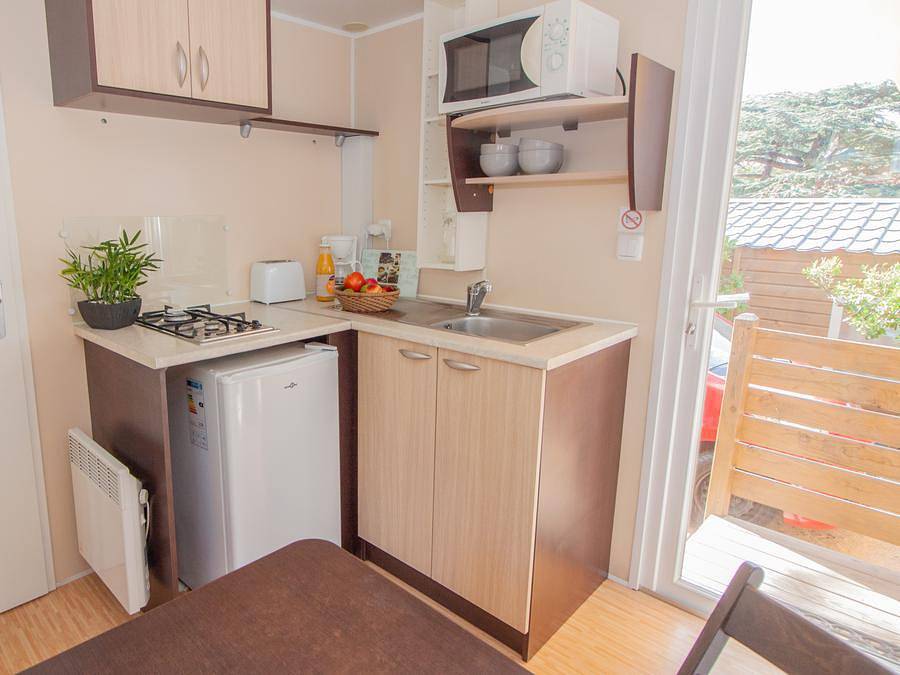 Camping Clair de Lune - Mobilhome 5 personas - 2 habitaciones - 5 personas in La Madrague, Hyeres