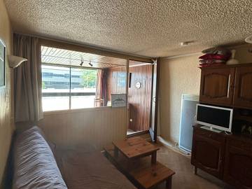 Appartement De Vacances pour 6 Personnes dans Besse-et-Saint-Anastaise, Massif central, Photo 1