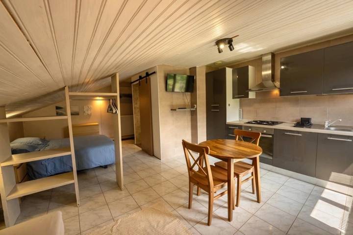 Gîte pour 2 personnes, avec bassin pour enfant à Granges-sur-Vologne