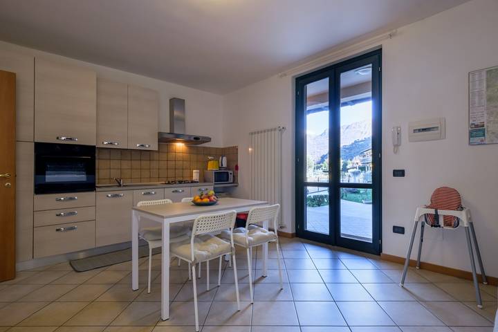 Gîte pour 4 personnes, avec piscine ainsi que jardin et terrasse à Sulzano - 3