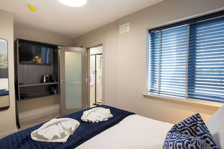 Modern Snug room in the heart of Galway in St Nicholas, Galway