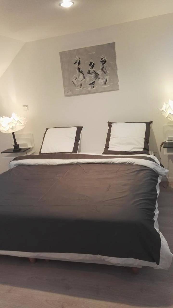 Two-Bedroom Suite in Cysoing, Région de Lille