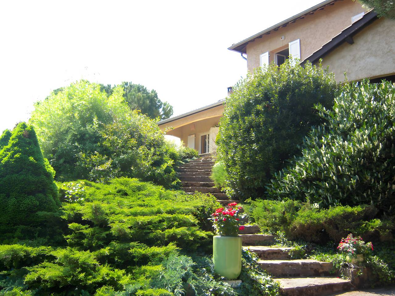 Apartamento entero, Apartamento Les Iris con jardín privado y parking en Saint-Jean-des-Vignes in Saint-Jean-des-Vignes, Beaujolais