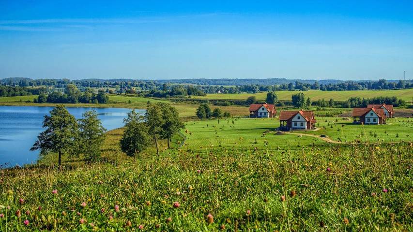 Villa für 14 Personen, mit Balkon und Terrasse sowie Garten und Pool in Polen - 2